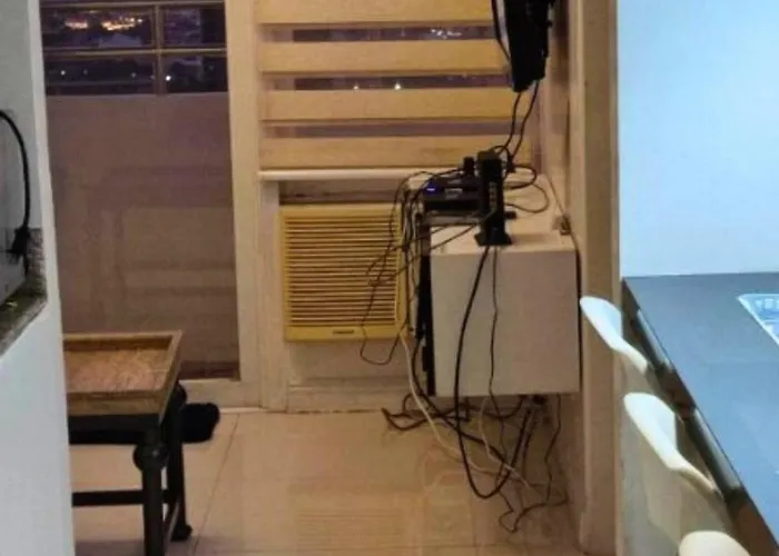 Near Us Embassy X Free Unlimited Pool, Massage & Sauna Access X Promo Month! Explore Deluxe W Balcony In Perfectly Situated Near Naia Airport, Heart Of Updated 2025 Price For Your Unforgettable Ultimate Staycation Experience