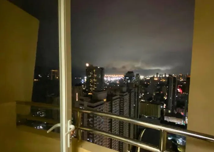Near Us Embassy X Free Unlimited Pool, Massage & Sauna Access X Promo Month! Explore Deluxe W Balcony In Perfectly Situated Near Naia Airport, Heart Of Updated 2025 Price For Your Unforgettable Ultimate Staycation Experience 5*