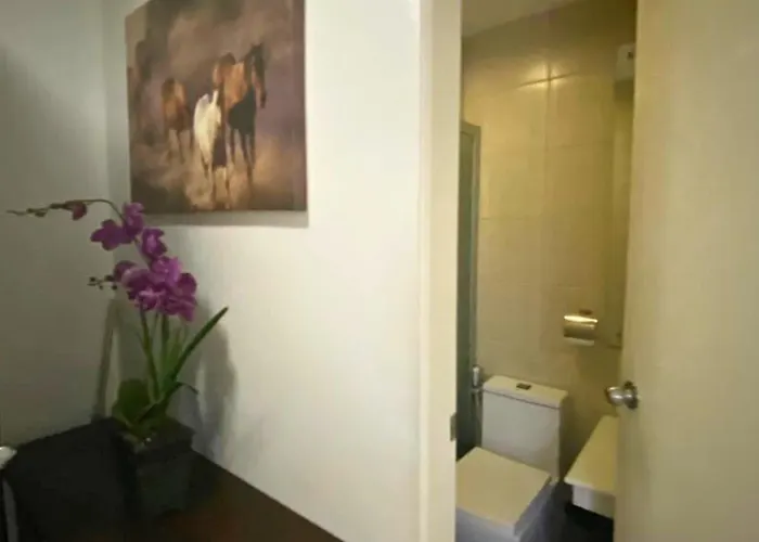 Near Us Embassy X Free Unlimited Pool, Massage & Sauna Access X Promo Month! Explore Deluxe W Balcony In Perfectly Situated Near Naia Airport, Heart Of Updated 2025 Price For Your Unforgettable Ultimate Staycation Experience Hotel